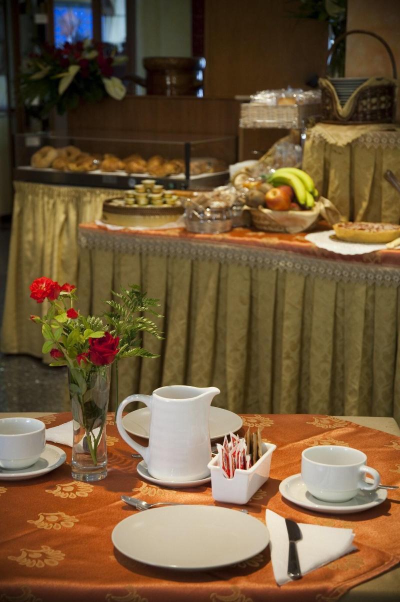 Hotel La Pace - Experience Cassino Kültér fotó