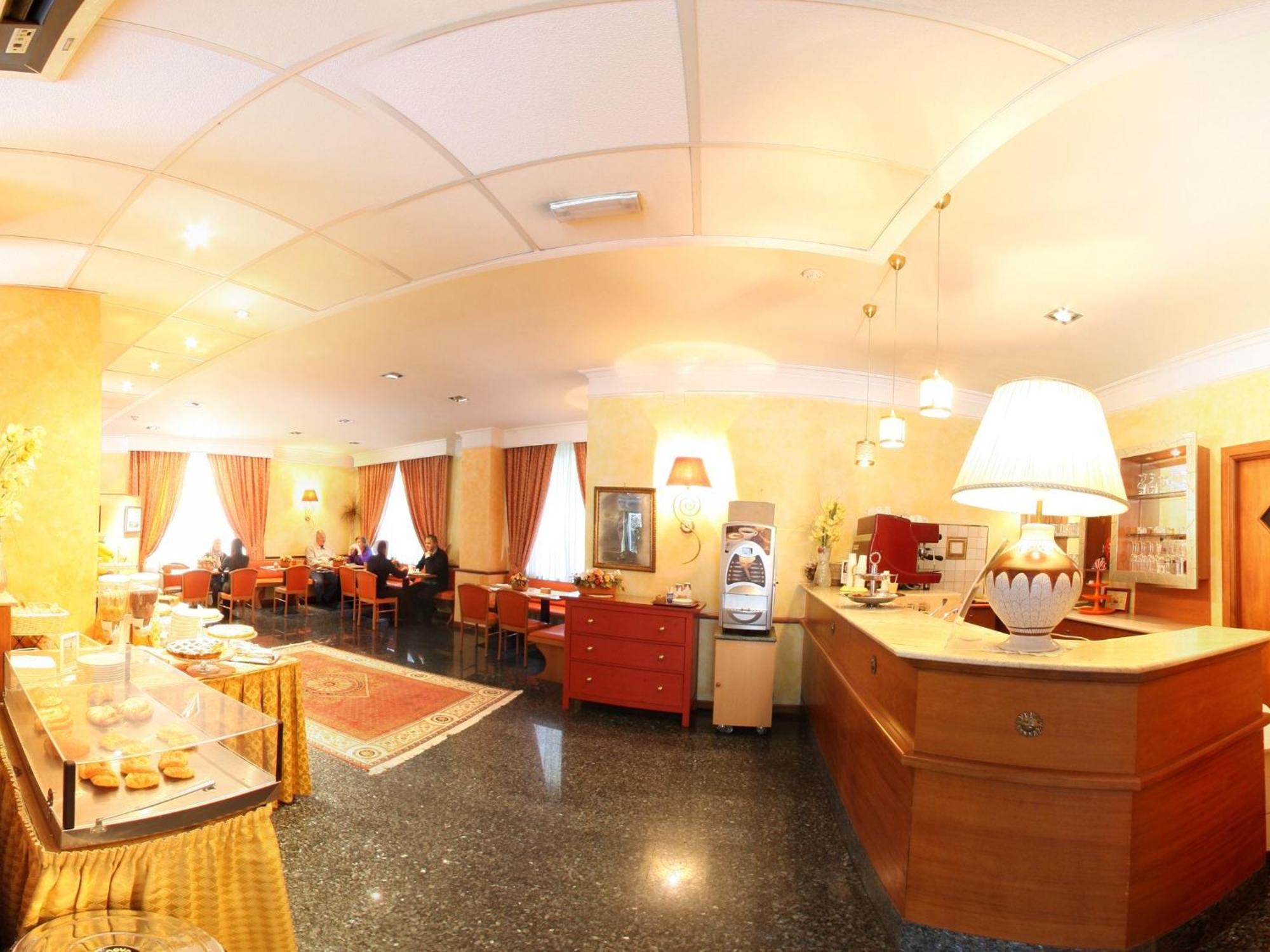 Hotel La Pace - Experience Cassino Kültér fotó